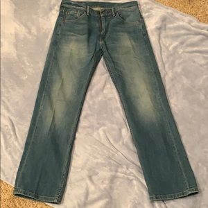 Men’s Levi jeans